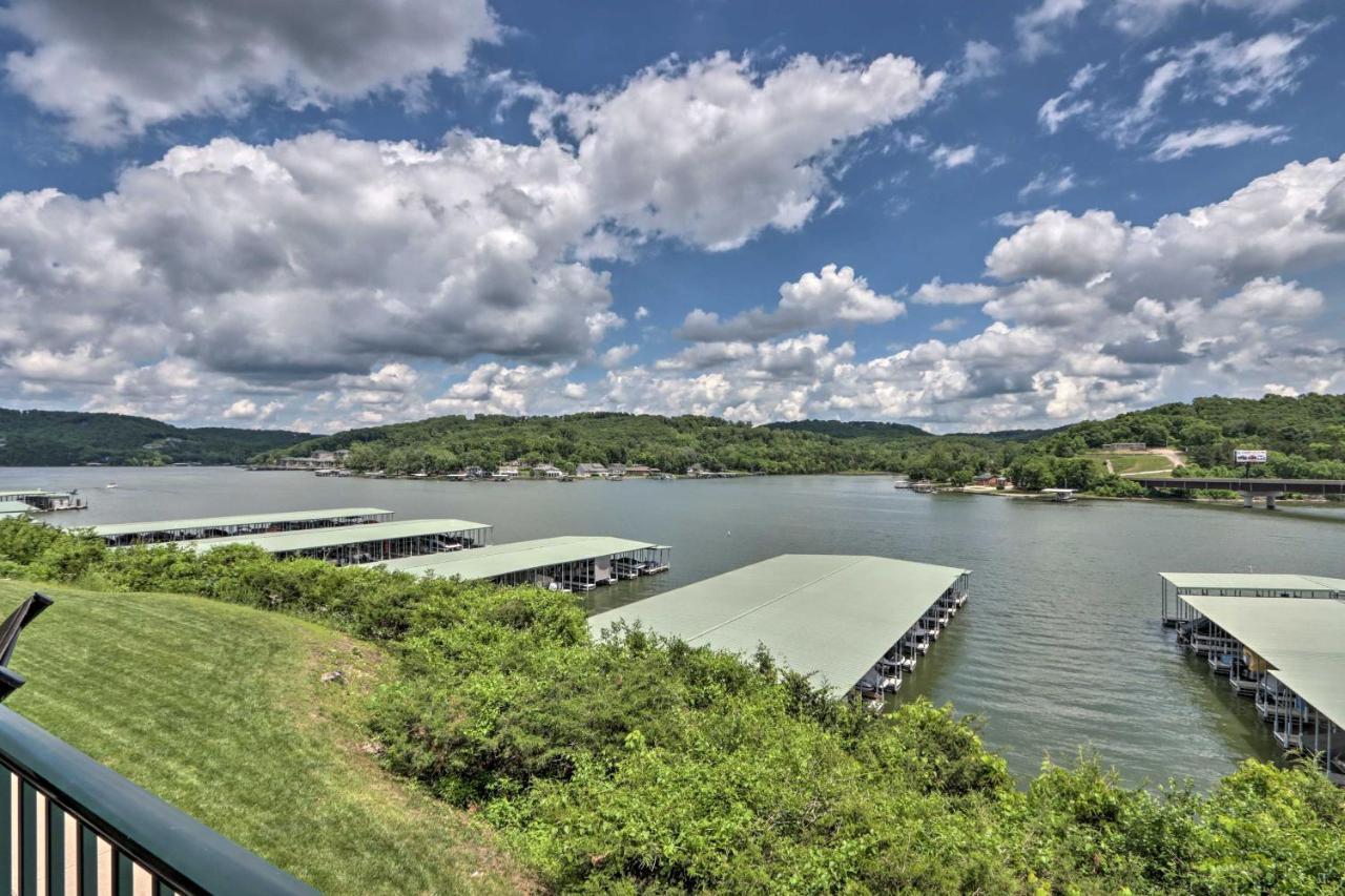 Lakefront Ozark Condo With Balcony And Seasonal Pool! Camdenton Buitenkant foto